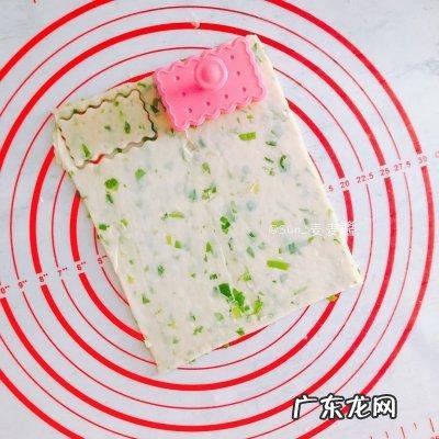苏打饼干的做法和配方 香葱苏打饼干的作用和功效