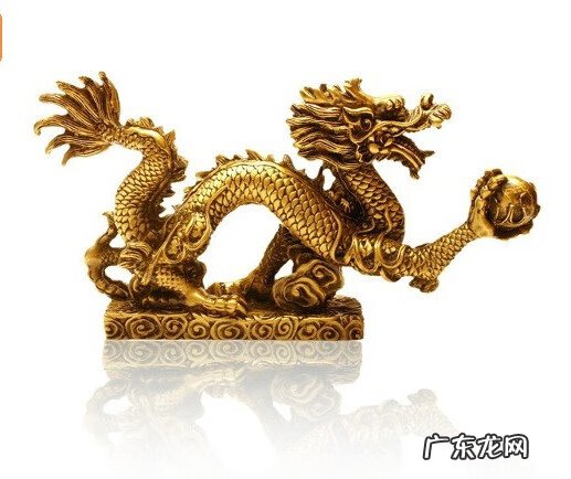 龙摆件可以放家里的客厅吗 龙椅的风水