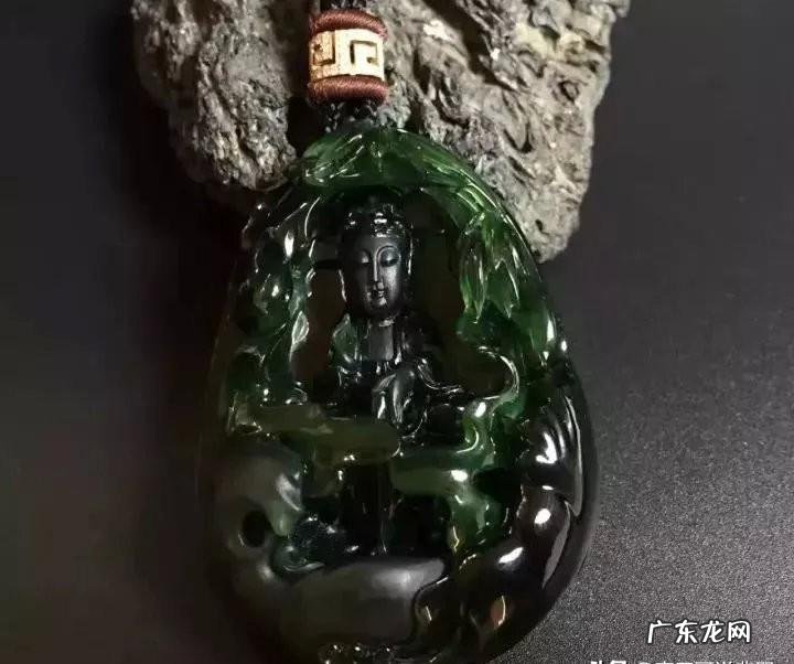 十年前买的翡翠现在值钱吗 老翡翠有收藏价值吗