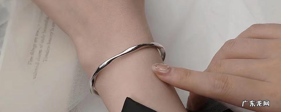 怎么鉴定银饰是不是真的 银子怎么辨别真假最好方法