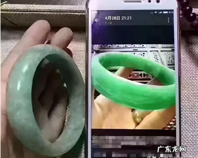 翡翠怎么选才是最好的 如何挑选翡翠镯子