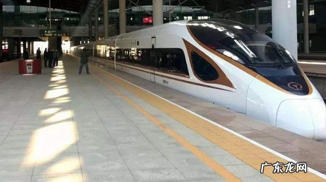 为何高铁上的WiFi连接上却不能用 高铁有wifi吗