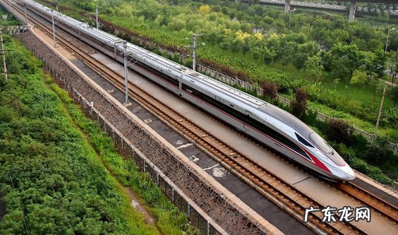 为何高铁上的WiFi连接上却不能用 高铁有wifi吗