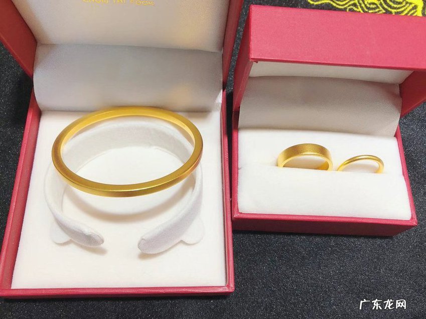 硬度、颜色、款式都有不同 18k金和黄金的区别