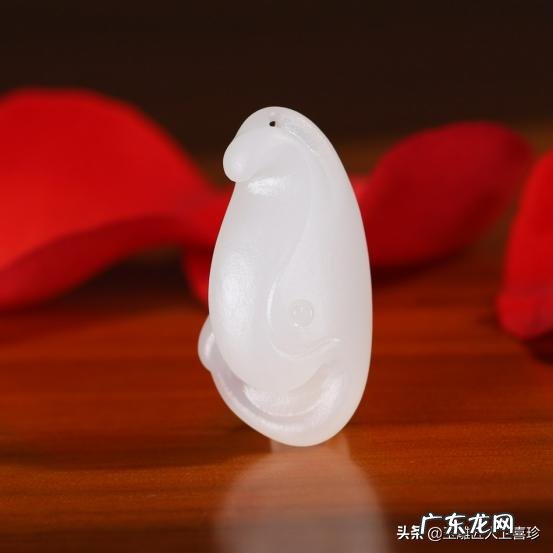 人养玉三年玉养人一生是真的吗  玉养人是真的吗