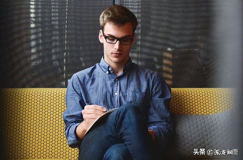 不抽烟喝酒的男性有什么特点 不抽烟不喝酒的男人性格分析