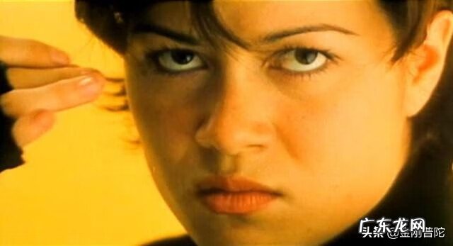 飞凤形风水图片 飞鹰过江风水图片