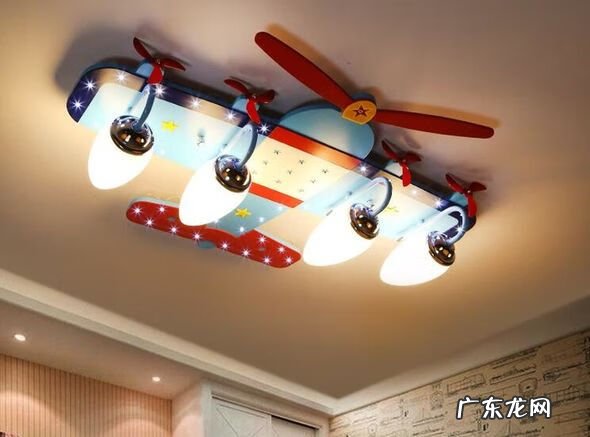 路灯塑料圆球灯罩 重庆不锈钢风水透光镂空球灯罩