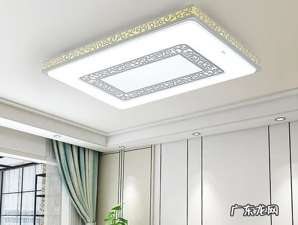 路灯塑料圆球灯罩 重庆不锈钢风水透光镂空球灯罩