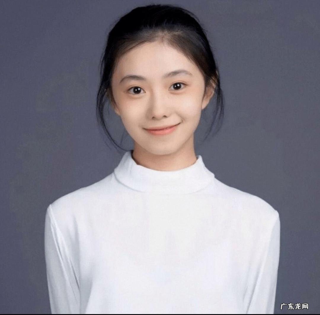 最拉胯的两位谋女郎将一手好牌打烂 谋女郎是什么意思