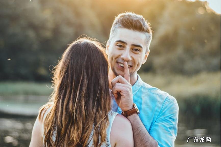 如何回复女生为什么喜欢我 高情商回答你喜欢我什么