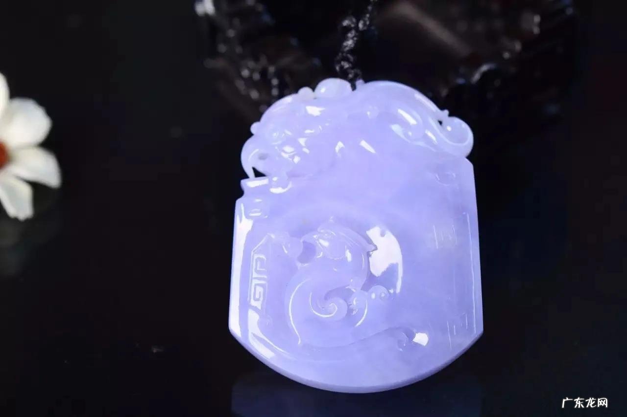 冰种翡翠划分多少颜色和品质 冰种翡翠分几个等级图片