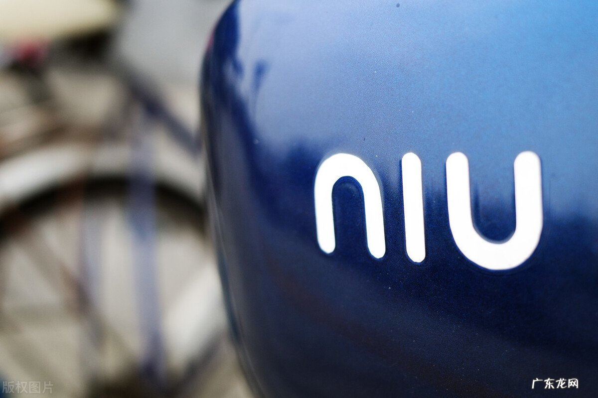 小牛电动车比别的车贵值得买吗 小牛电动车贵的原因