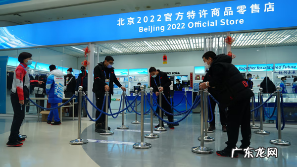 店门口有楼梯风水好吗 店铺里面有楼梯风水好不好