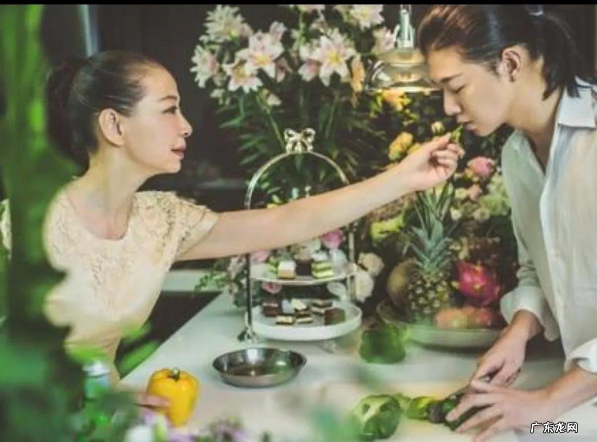 霍尊家庭背景身份具体介绍 霍尊的母亲是谁叫什么名字