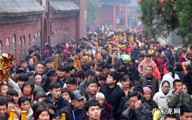 中国人的信仰和西方外国人有何不同 中国人的信仰是什么