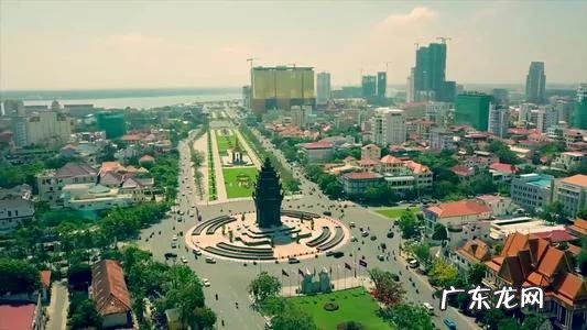 柬埔寨人主要讲英语与高棉语种 柬埔寨说什么语言为主