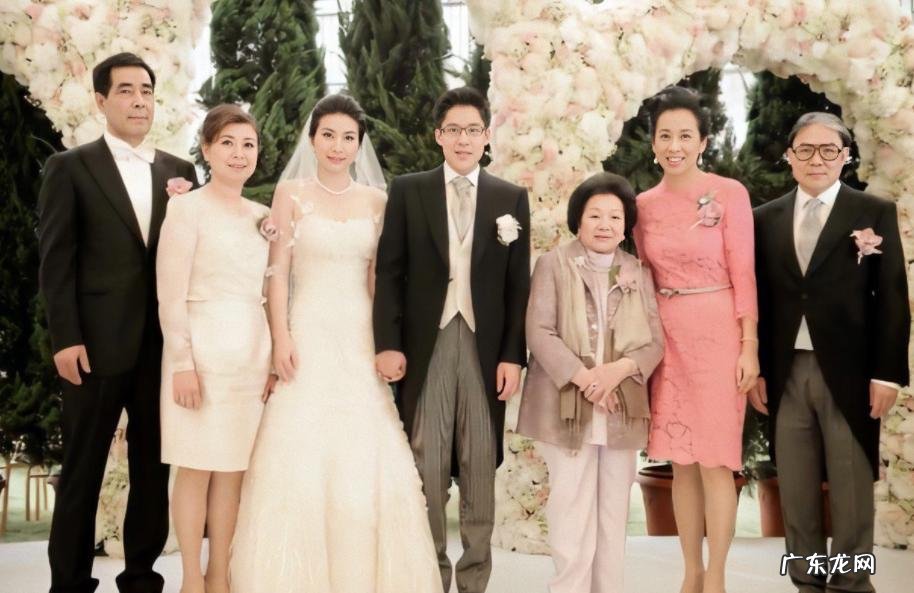 霍启刚和郭晶晶年龄差两岁恩爱如初 郭晶晶比霍启刚大几岁