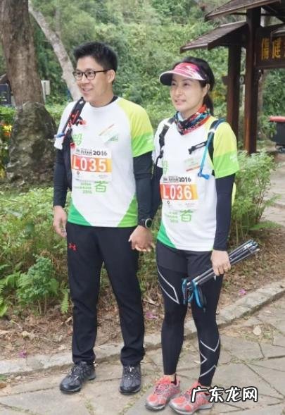 霍启刚和郭晶晶年龄差两岁恩爱如初 郭晶晶比霍启刚大几岁