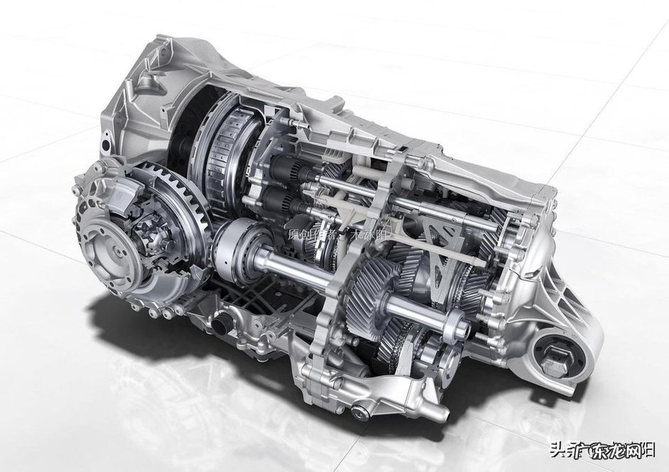 双离合和at变速箱优缺点对比 双离合和at变速箱哪个好