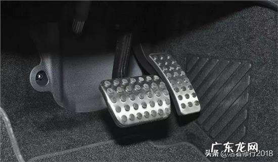 车子下坡挂N档可以吗 自动挡车下坡挂N挡省油吗