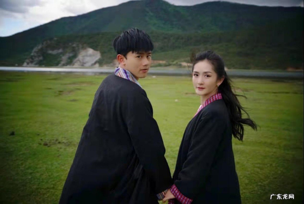 张杰谢娜从相遇到相爱的过程 张杰谢娜什么时候在一起的