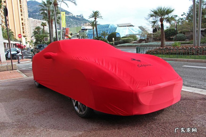 车身有白色斑点怎么办 白色车身上有很多斑点怎么清除