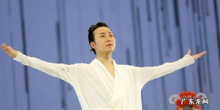 李玉刚投河自尽事件始末是真的吗 歌手李玉刚出啥事了