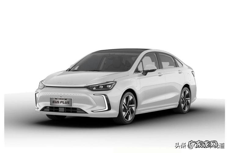 10万左右买什么电动车好 10万左右的纯电动汽车推荐