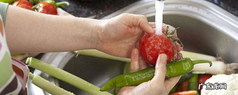 洗洁精可以洗菜吗?