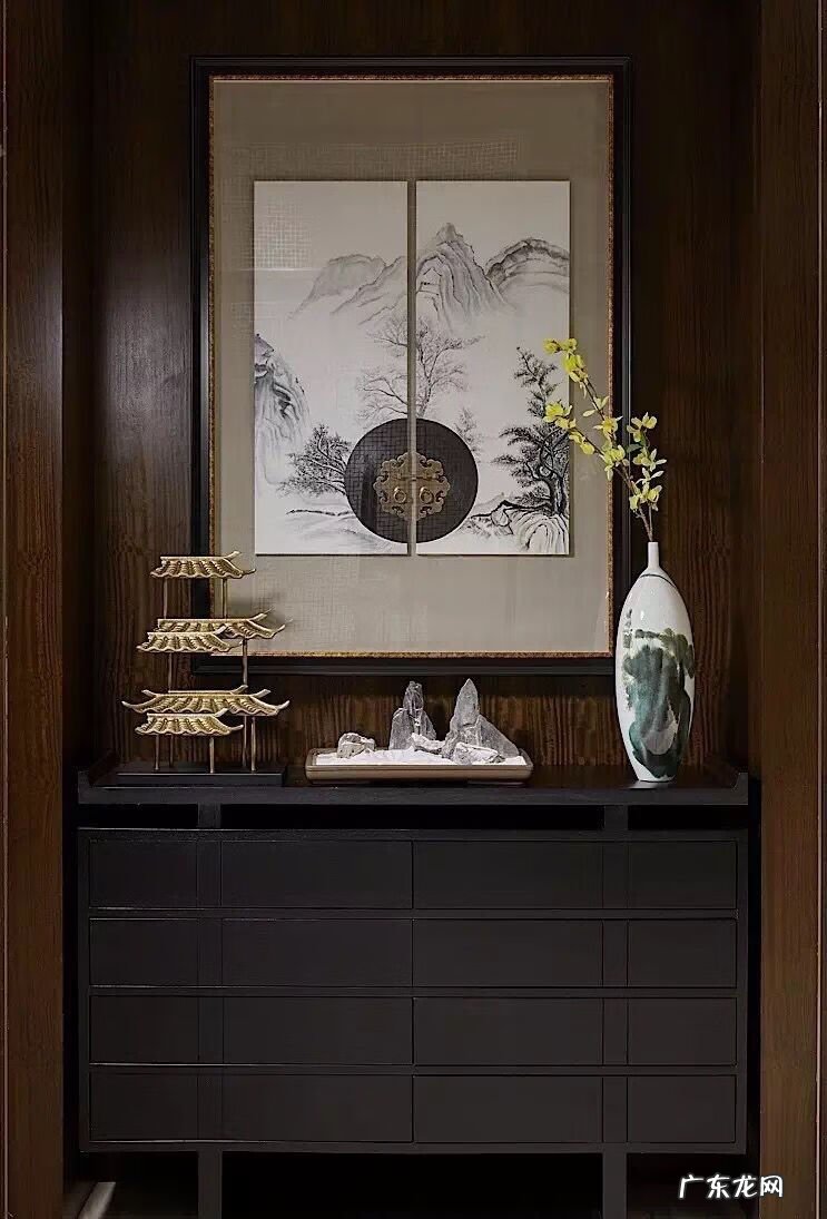 过道玄关挂什么画风水好 过道玄关挂画图片大全新中式