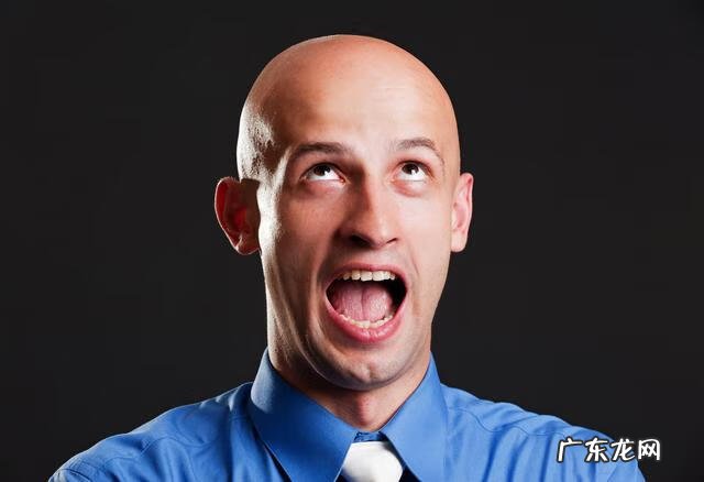 男人秃顶是什么原因 男人秃顶的原因