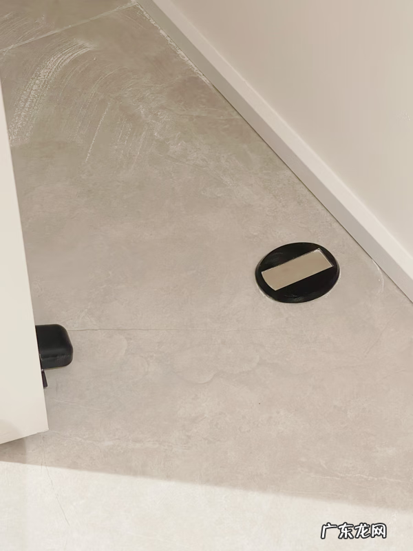 门上什么图案寓意好 房间门什么图案好风水