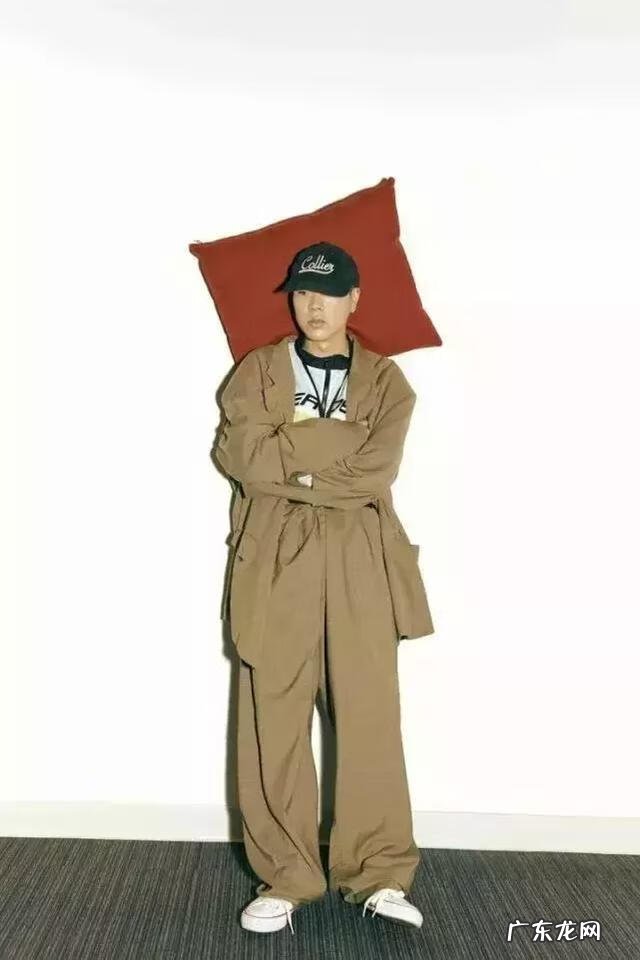 帅气男生 帅气型男是什么意思