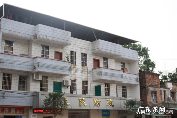 和平县雪山嶂 广东省和平县上陵镇龙脉风水