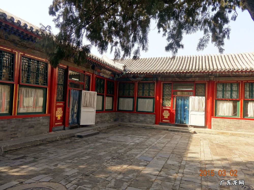 茅坑上面建房子风水学 农村建房子院子风水