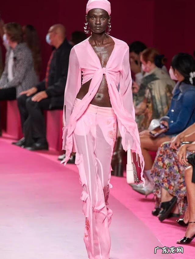 超低腰内裤是怎样的 低腰内裤男