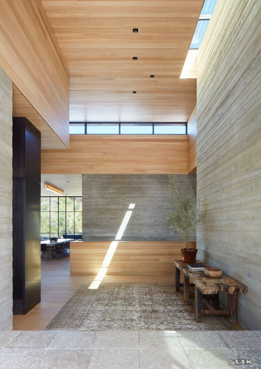 临崖别墅风水 深山中的别墅