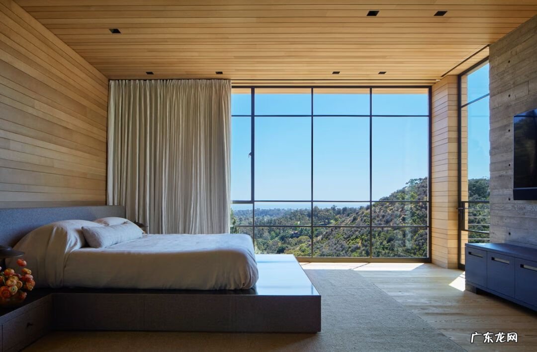 临崖别墅风水 深山中的别墅