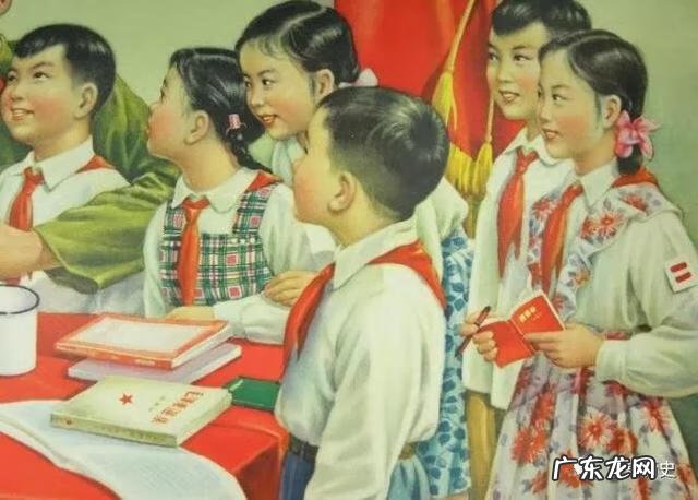 关于红领巾的简介 有关于红领巾的资料