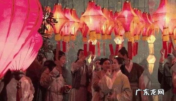 六街灯火闹儿童指的是什么动物 六街灯火闹儿童的意思