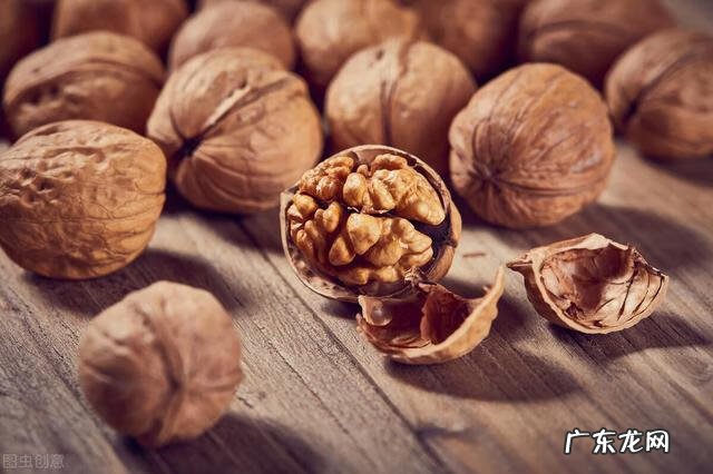 长寿果和核桃的区别 长寿果是核桃吗