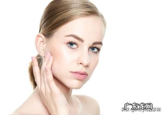 眼角的皱纹怎么能快速去除 怎么样去除眼角的皱纹