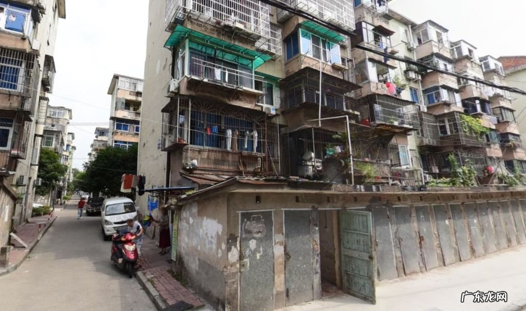 房子拆了风水 2022年坐东向西拆房风水