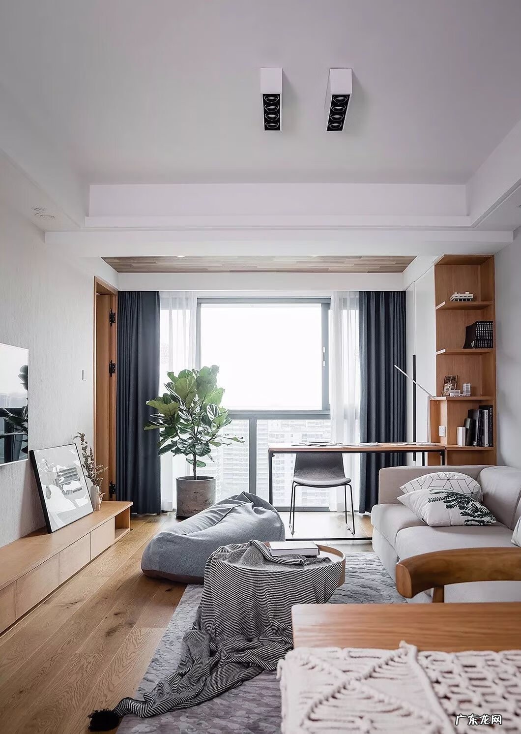 青色窗帘 青色窗帘好看吗