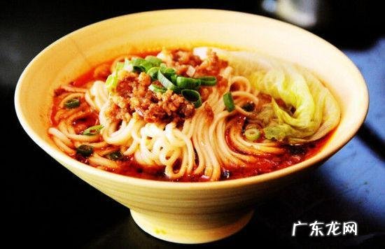 早餐热干面热量高吗 一碗热干面的热量