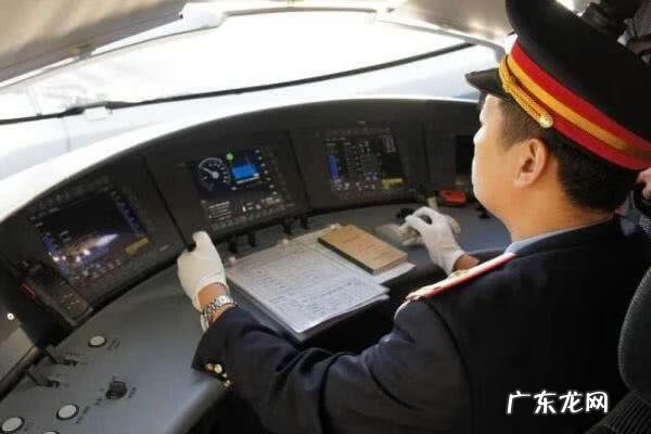 高铁和动车的区别在哪 火车和动车和高铁有什么区别