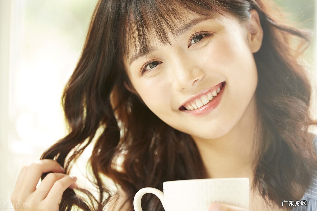 女人在男人面前愁眉苦脸 愁眉苦脸的男人的命运