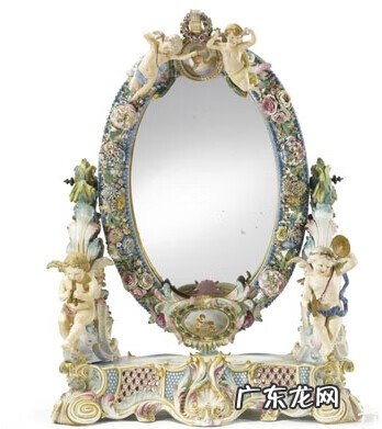 两镜子对立风水来说 两面镜子相对放着 风水