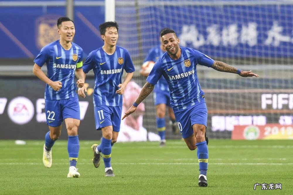 泥豹蛇叫什么蛇 蛇头虎身豹尾